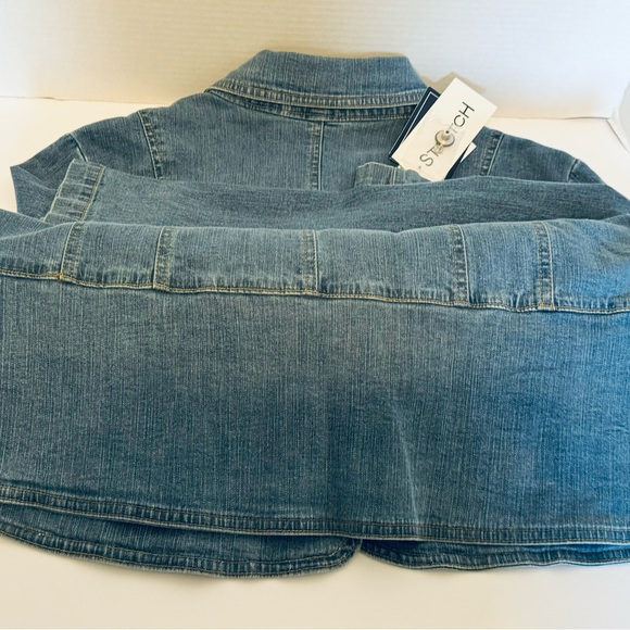 Authentic CCI Blues Woman's Jean Jacket Stretch Light Blue Denim Size 1X Pockets - Picture 7 of 16